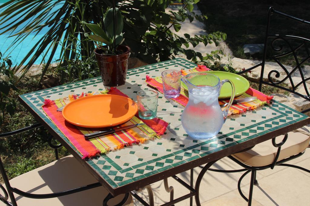 Hotel La Sousta La Colle-sur-Loup Zewnętrze zdjęcie