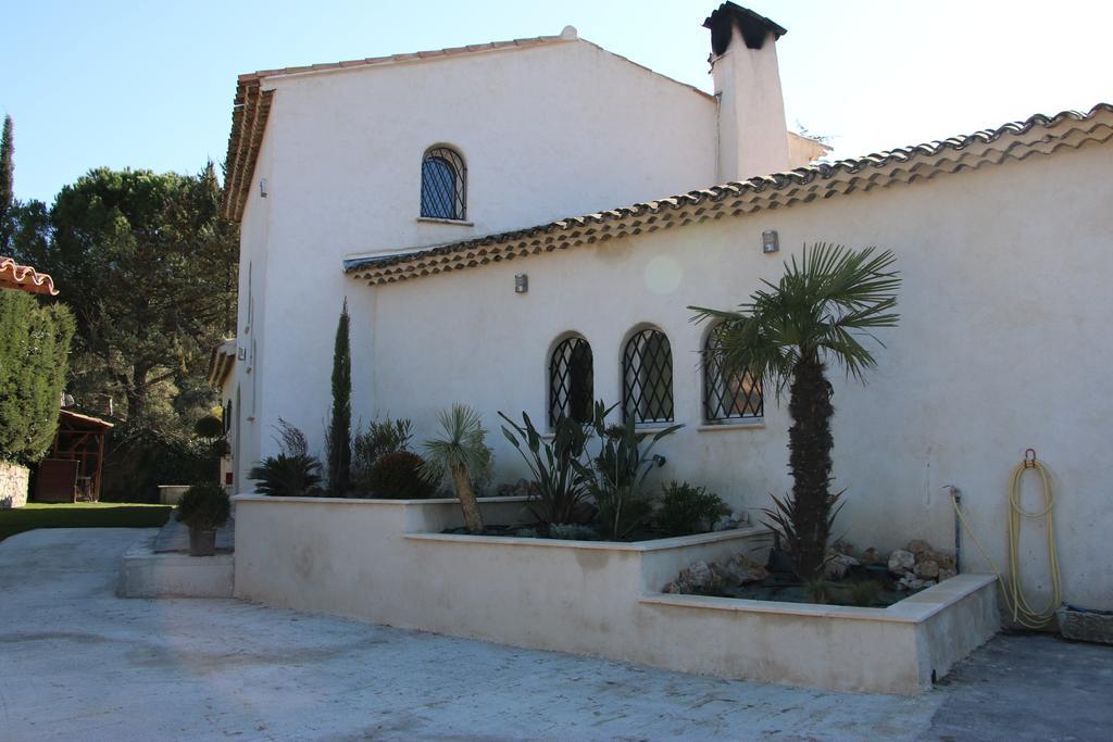 Hotel La Sousta La Colle-sur-Loup Pokój zdjęcie