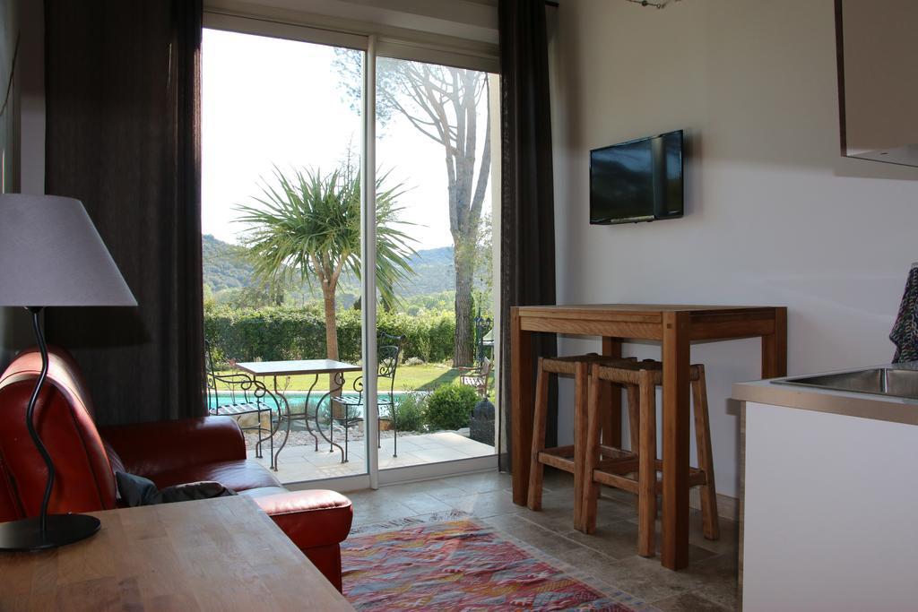 Hotel La Sousta La Colle-sur-Loup Zewnętrze zdjęcie
