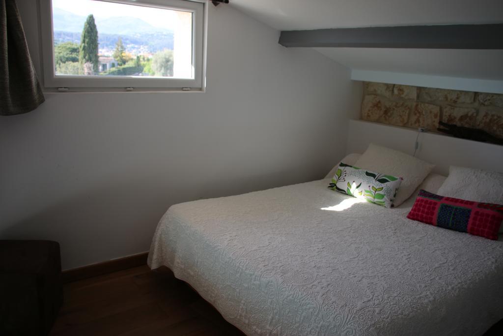 Hotel La Sousta La Colle-sur-Loup Zewnętrze zdjęcie